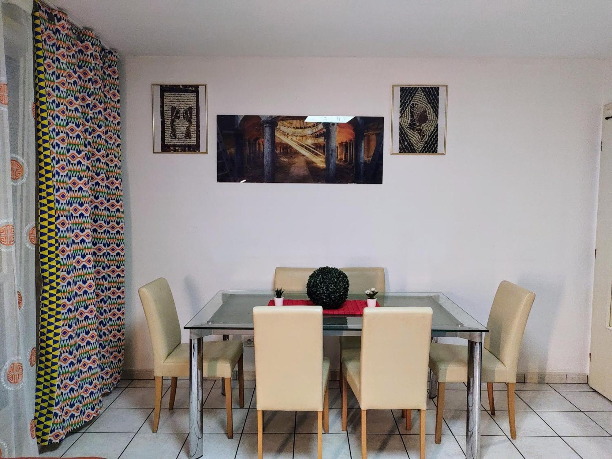Appartement T3 Proche De Bale *